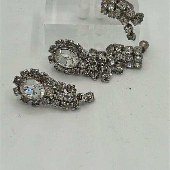 Vintage Elegant Silver and  Crystal Screw Back Earrings - Picture 3 of 7